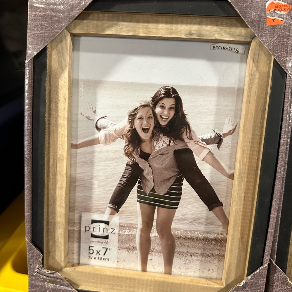 5x7 Photo Frame Set - Picture 3 of 4